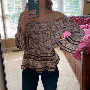 American Eagle off the shoulder flowy boho top